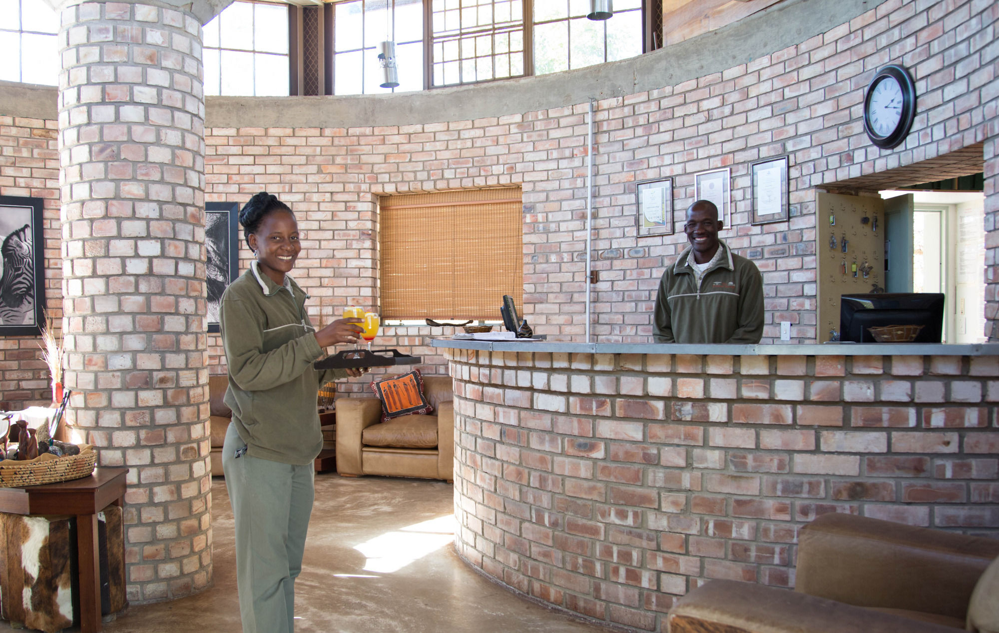 Etosha Village Окаукуэджо Экстерьер фото