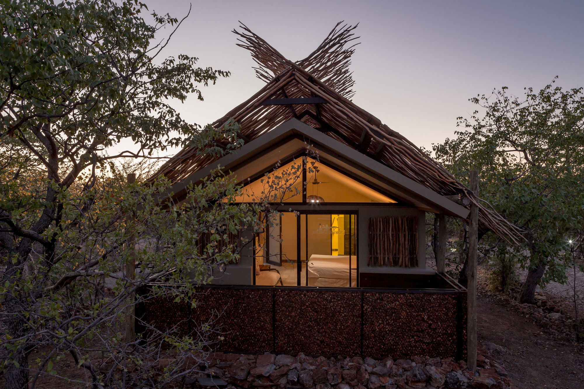 Etosha Village Окаукуэджо Экстерьер фото
